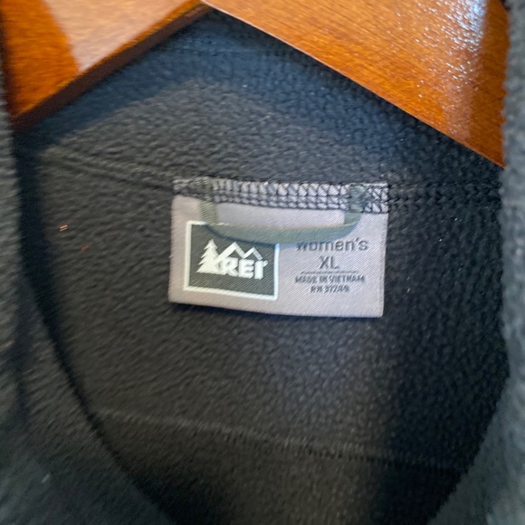 REÍ Women's Vest Black size XLarge - Picture 4 of 5